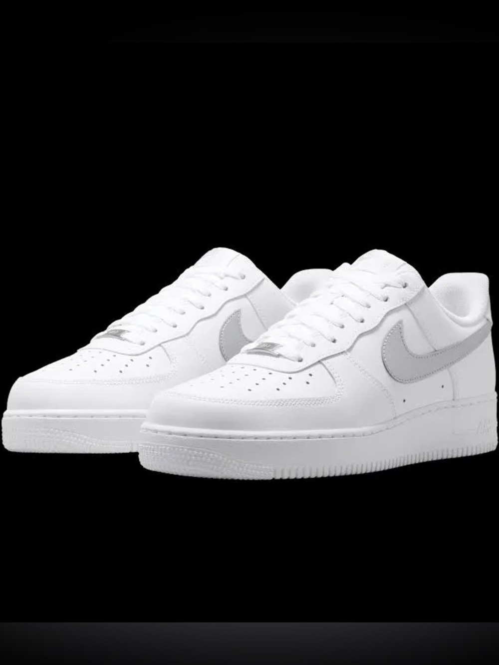 Nike Air Force 1 Low '07 - White Metallic Silver